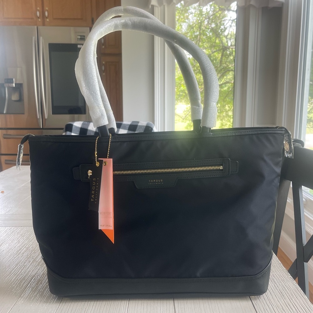 Black Targus California Laptop Bag